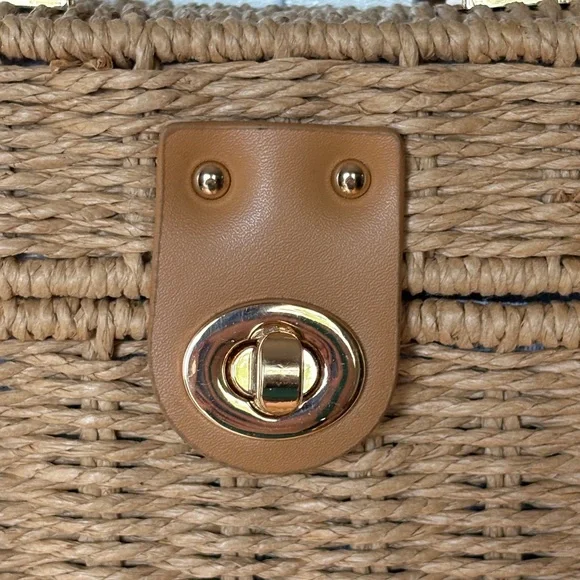 SHEIN Brown Woven Mini Bag - Picture 2 of 11